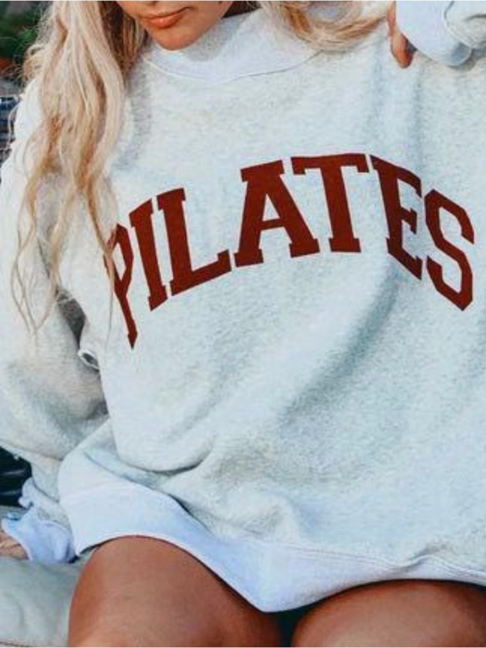 Oversized mockneck 90s style Pilates sweatshirt, super comfy